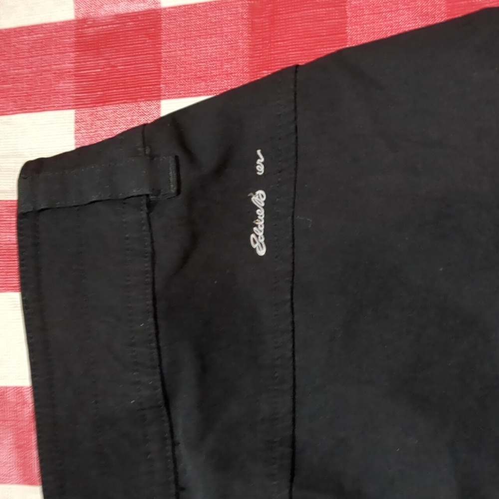 Eddie Bauer Womens Shorts Size 12 (Lot Of 2) - Picture 3 of 9